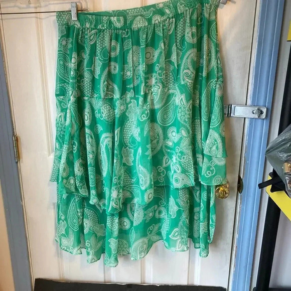 Boho Paisley print Summer Beach Tiered Mid Length Skirt Women Plus Size 1X - Picture 3 of 5